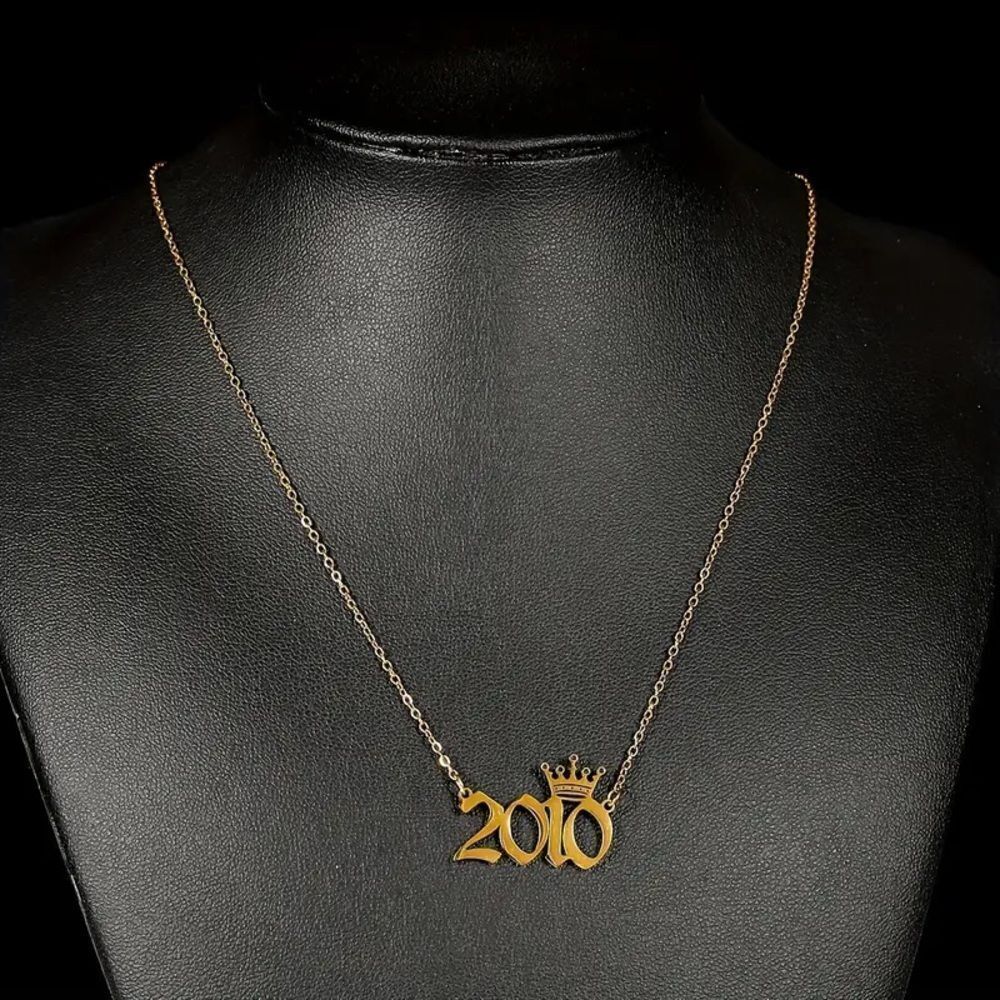 1pc Personalized year necklace